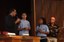 Prefeito de São José dos Campos dialogando com os estudantes