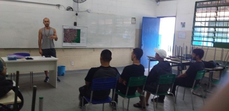 Aula de Meditação pelo parceiro Eduardo - Instituto Oros na Escola Moab Cury - Projeto Mapear - Ser